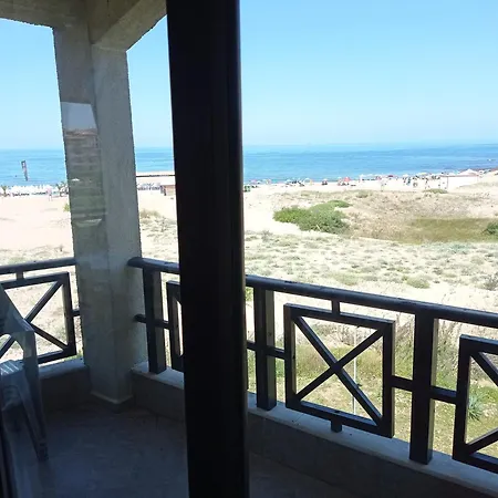 Oasis 2 Bedroom Apartament *